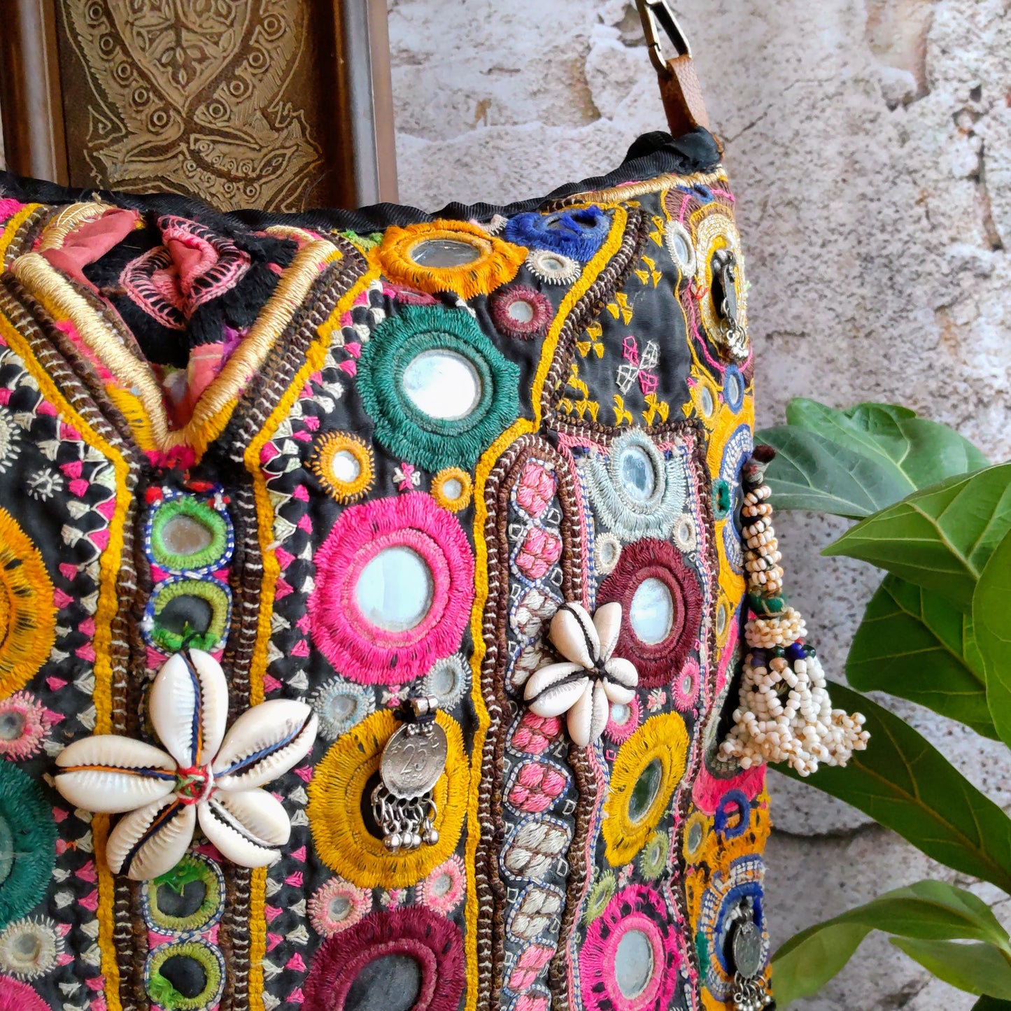 BLS-75b カラフルバンジャラショルダーバッグ