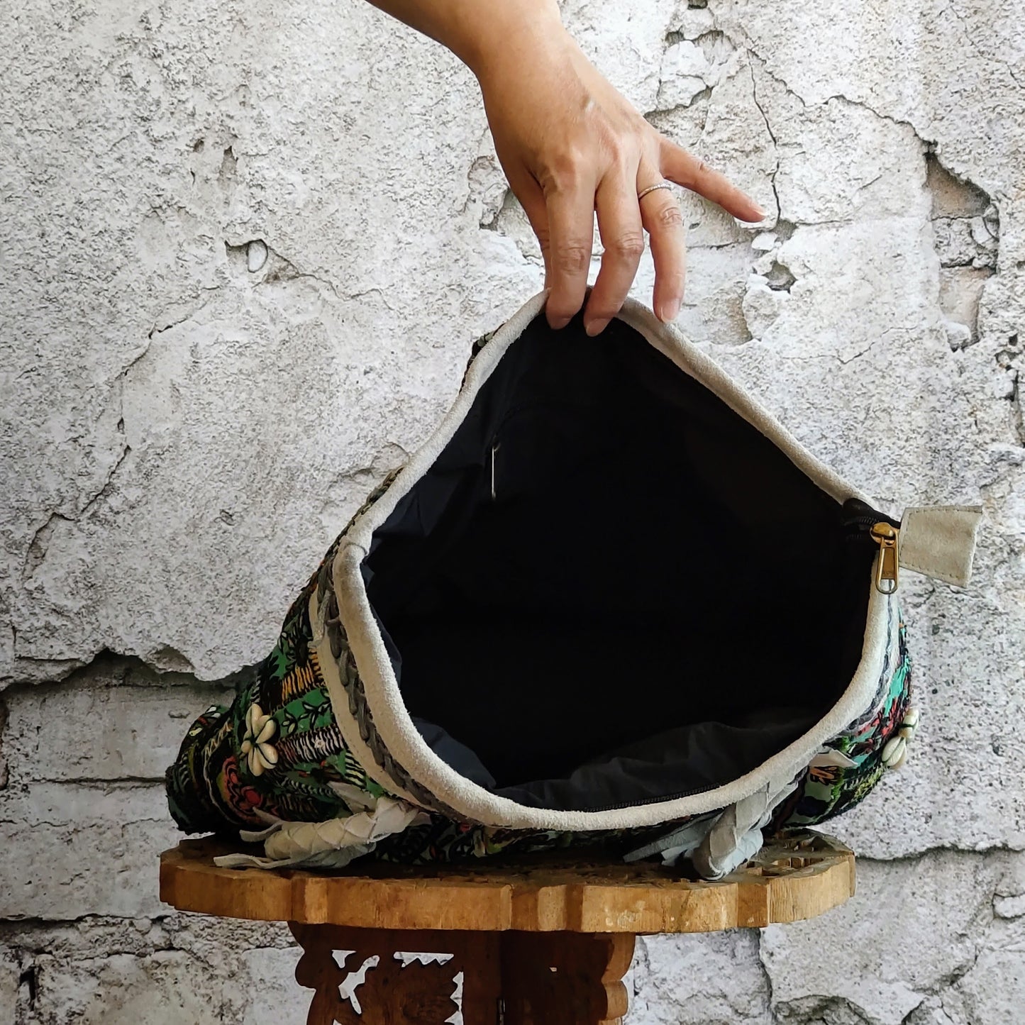 BLT-69cグリーン系マルチカラーシルバーグレーレザーハンドルエスニックトートバッグ(L)