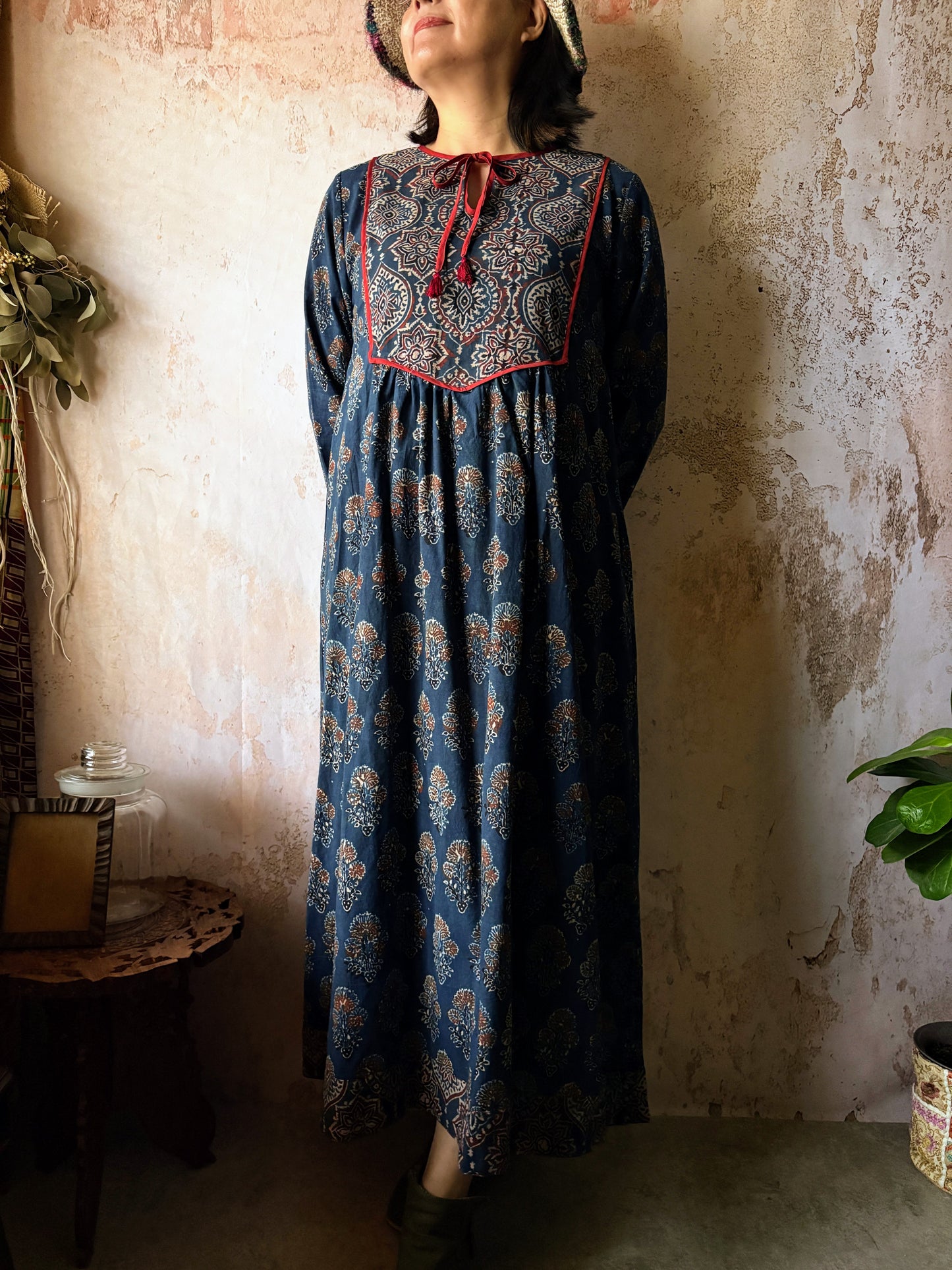 AF-008,3/3 アジュラックロングフレアワンピース/ネイビーxネイビー