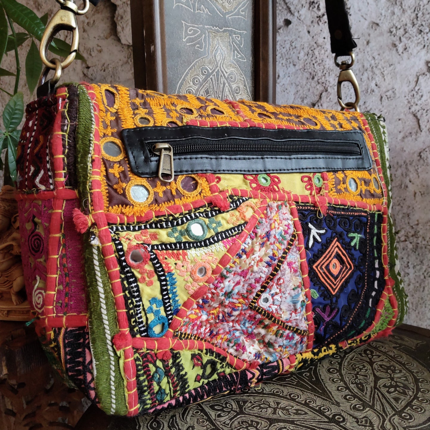 BMS-100a~e ミラー刺繍じゃらじゃらエスニックショルダーバッグ(M)