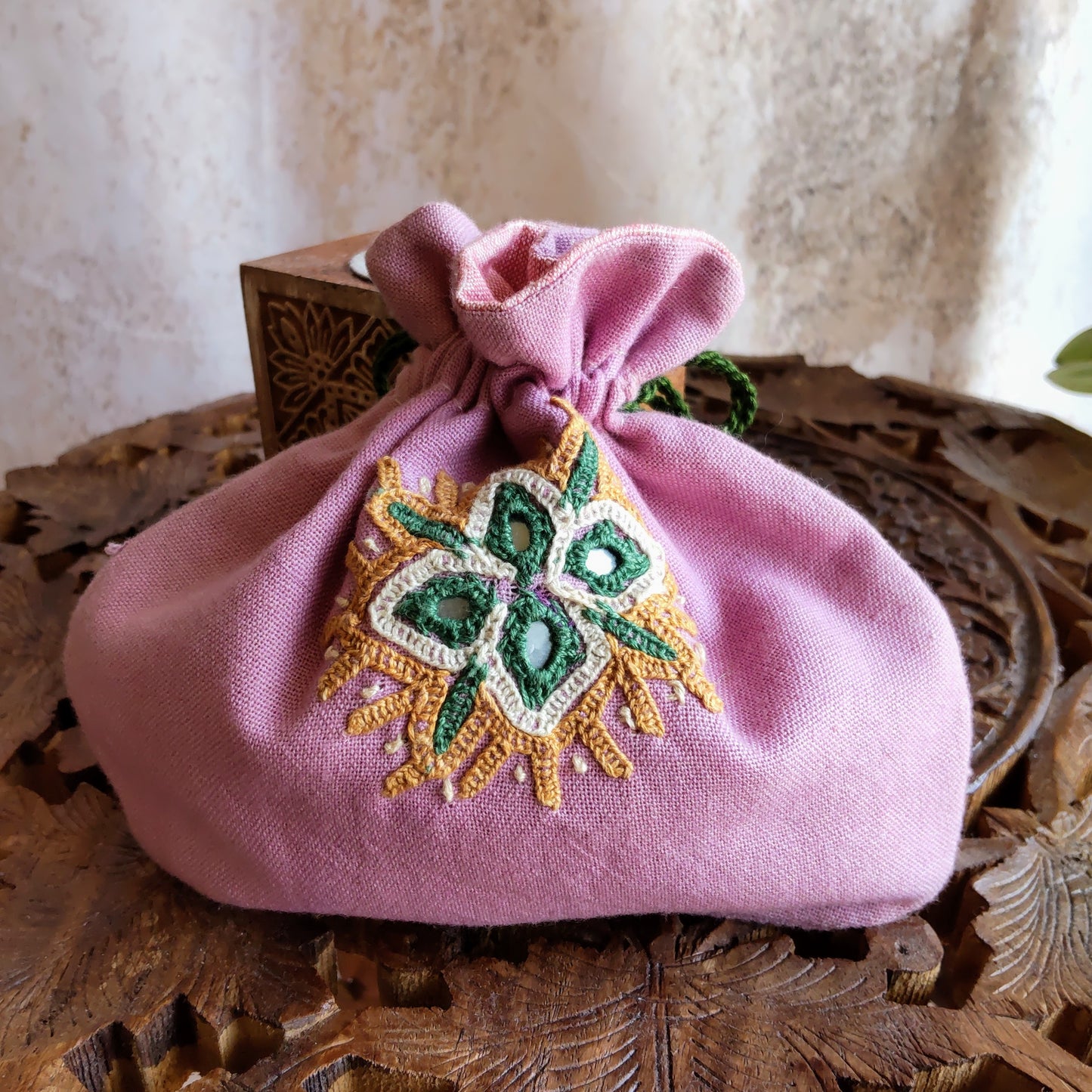 RPS-126a~m ラバリ刺繍ミニポーチ