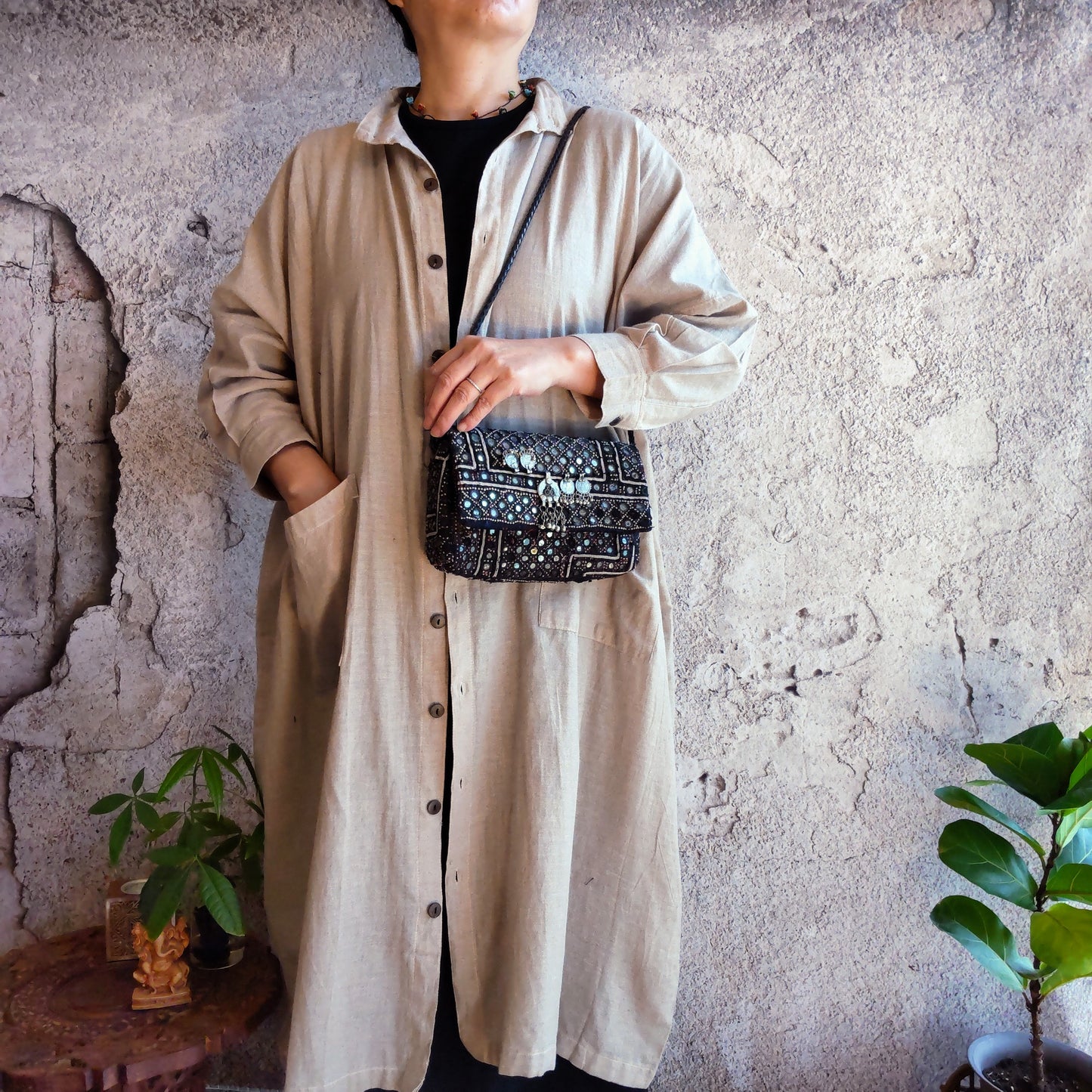 BSS-111b ブラックミラー刺繍エスニックショルダーバッグ(S)