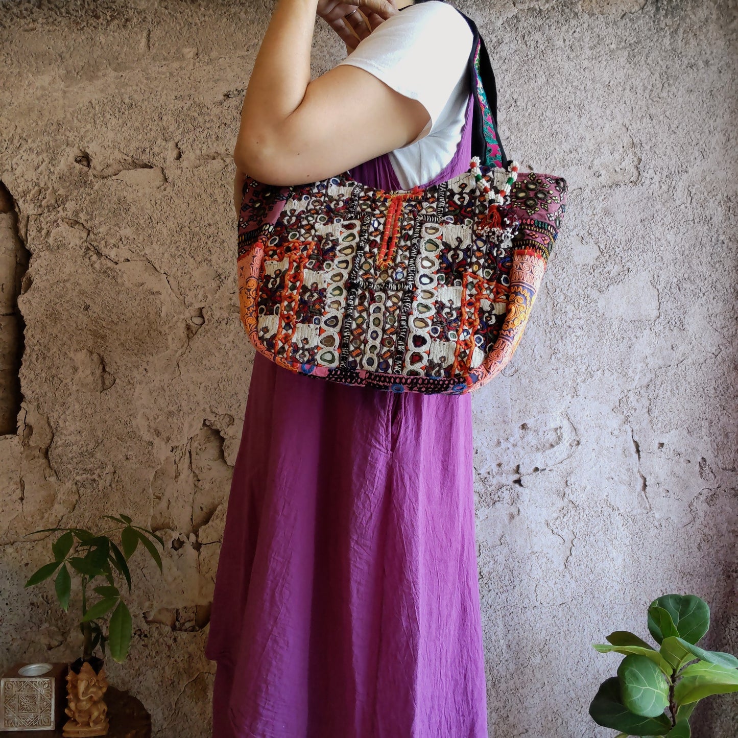 BMT-102a~e ミラー刺繍エスニックトートバッグ(M)