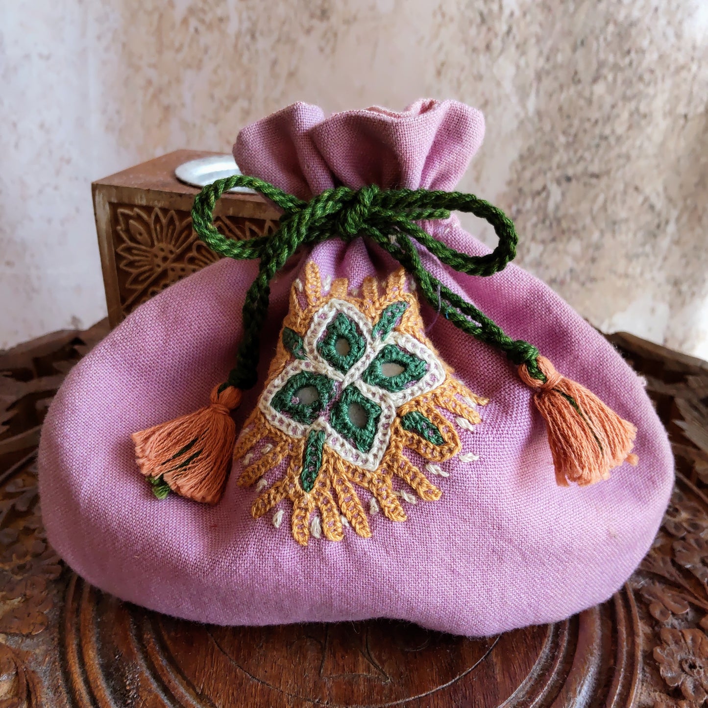 RPS-126a~m ラバリ刺繍ミニポーチ