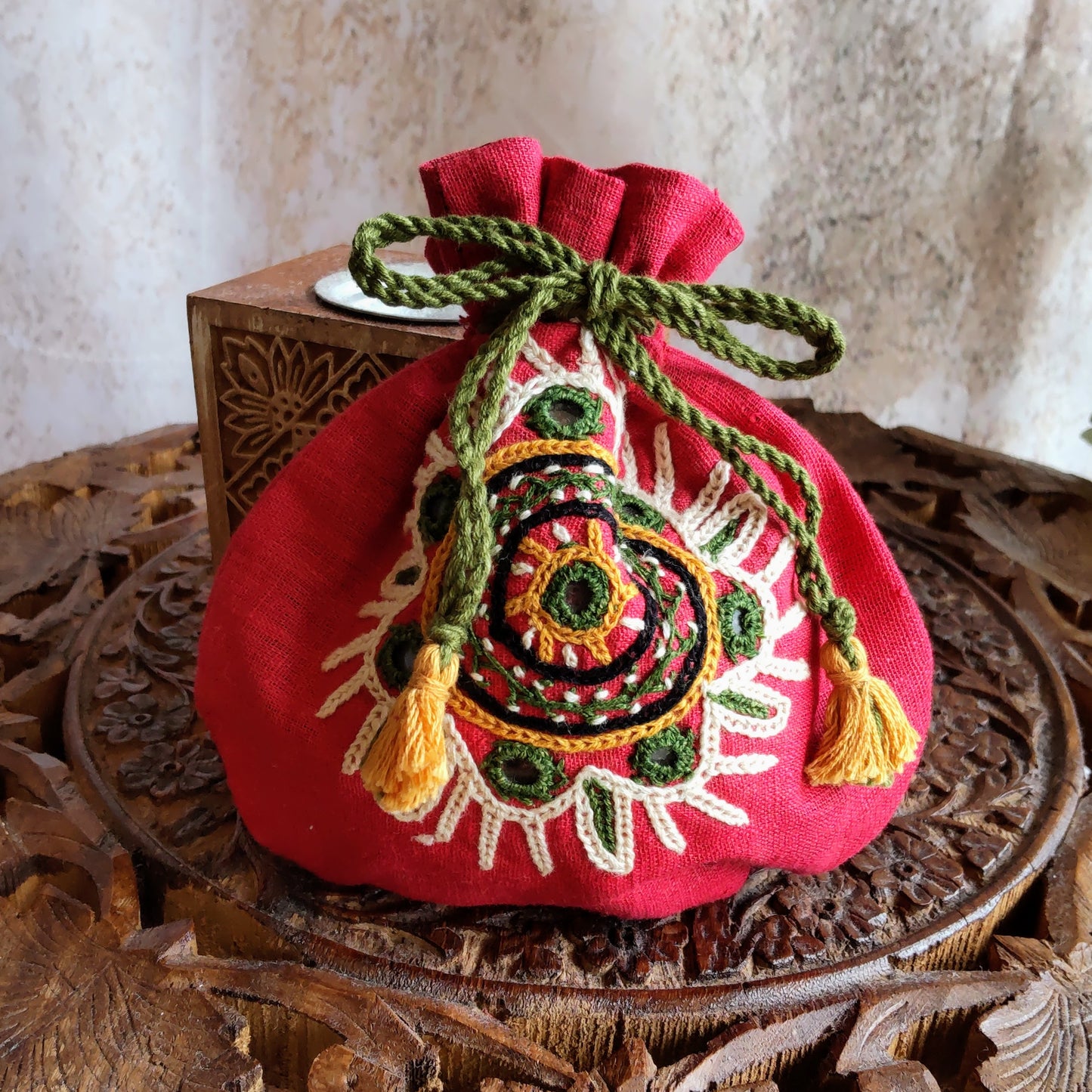 RPS-126a~m ラバリ刺繍ミニポーチ