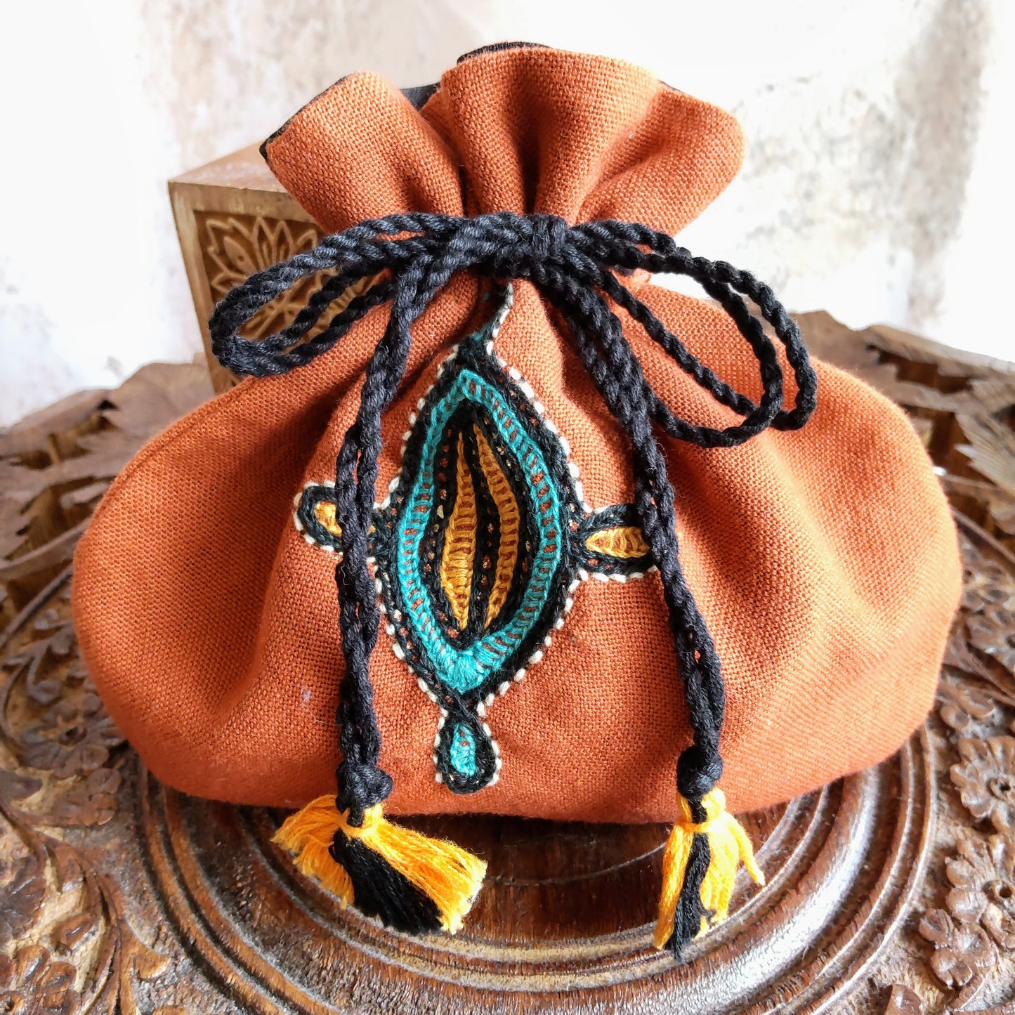 RPS-126a~m ラバリ刺繍ミニポーチ