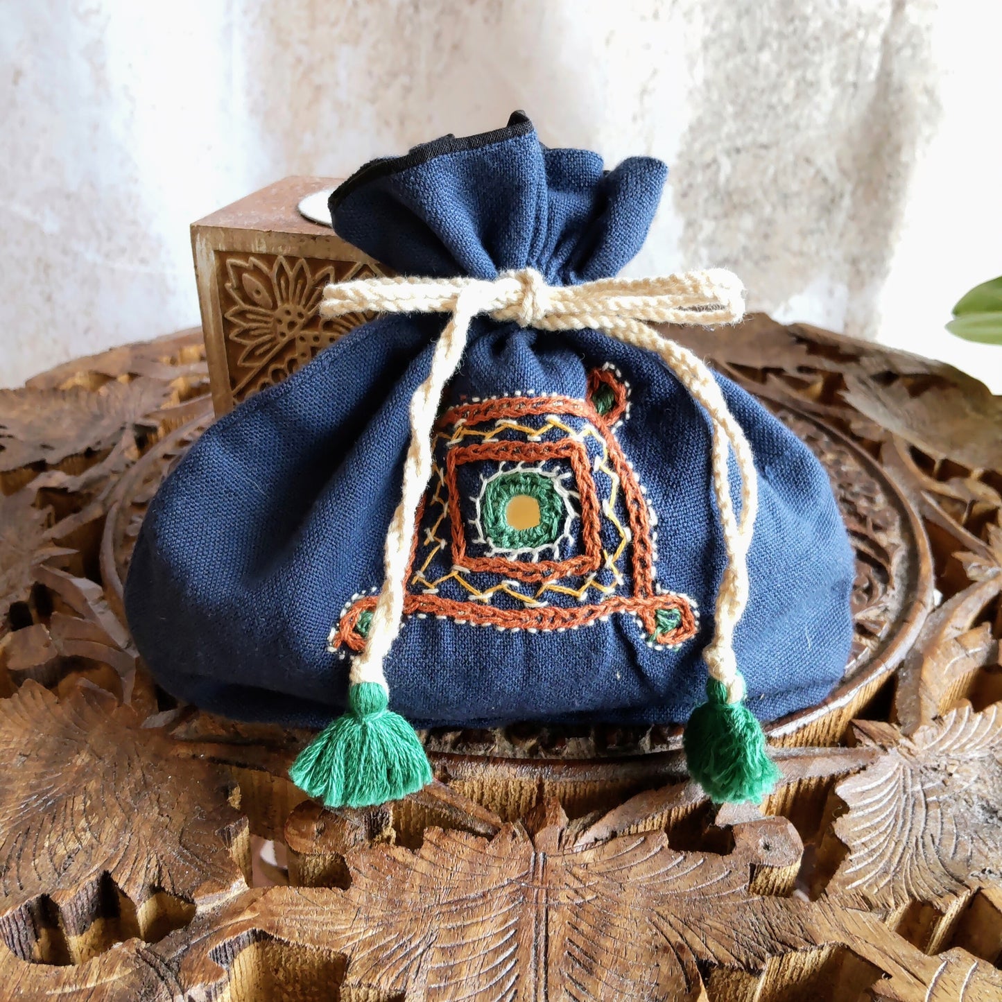 RPS-126a~m ラバリ刺繍ミニポーチ