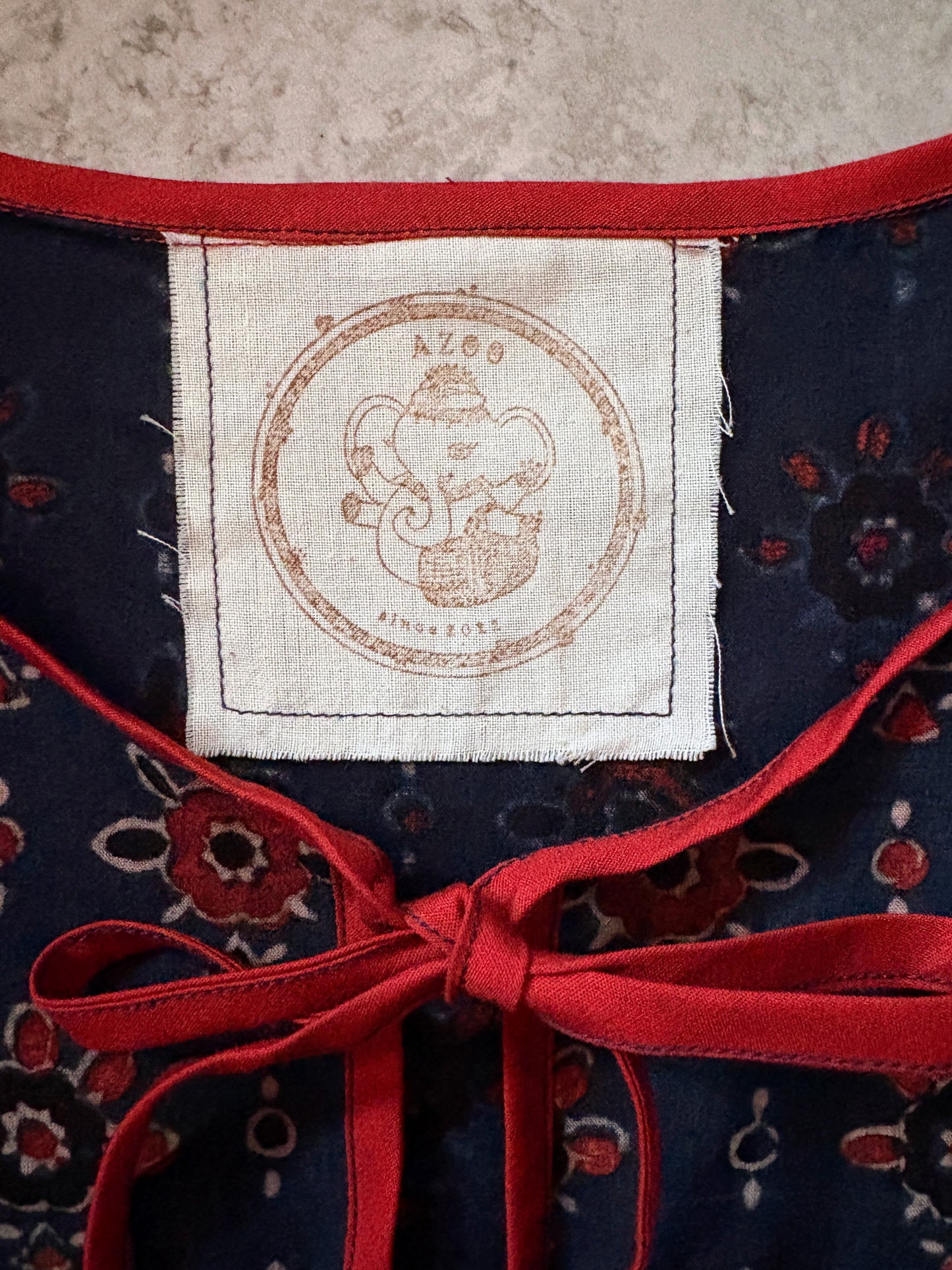 AF-008,3/3 アジュラックロングフレアワンピース/ネイビーxネイビー