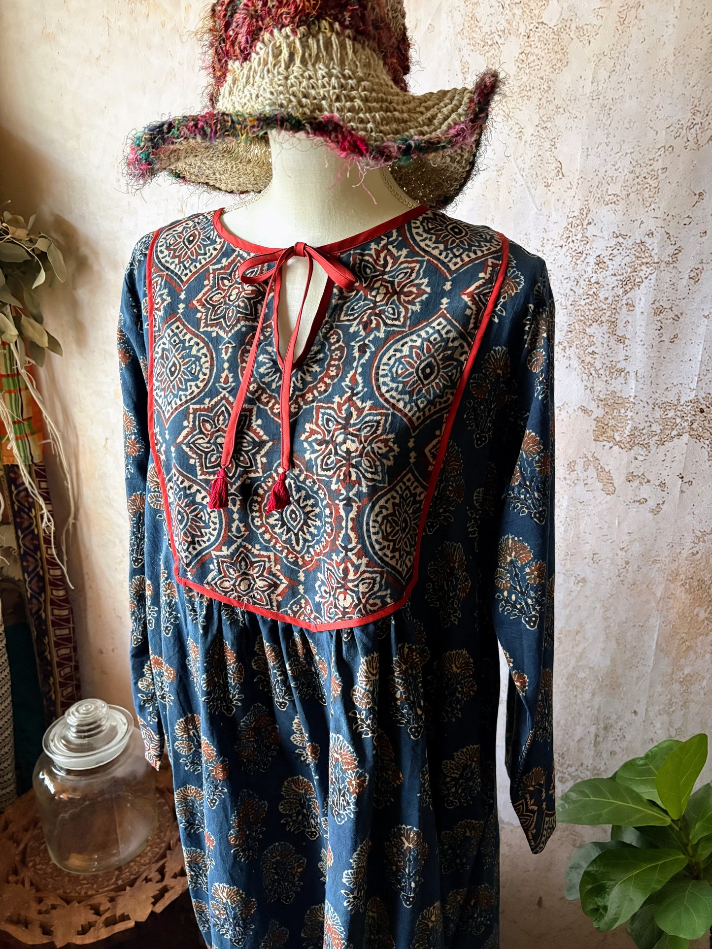 AF-008,3/3 アジュラックロングフレアワンピース/ネイビーxネイビー