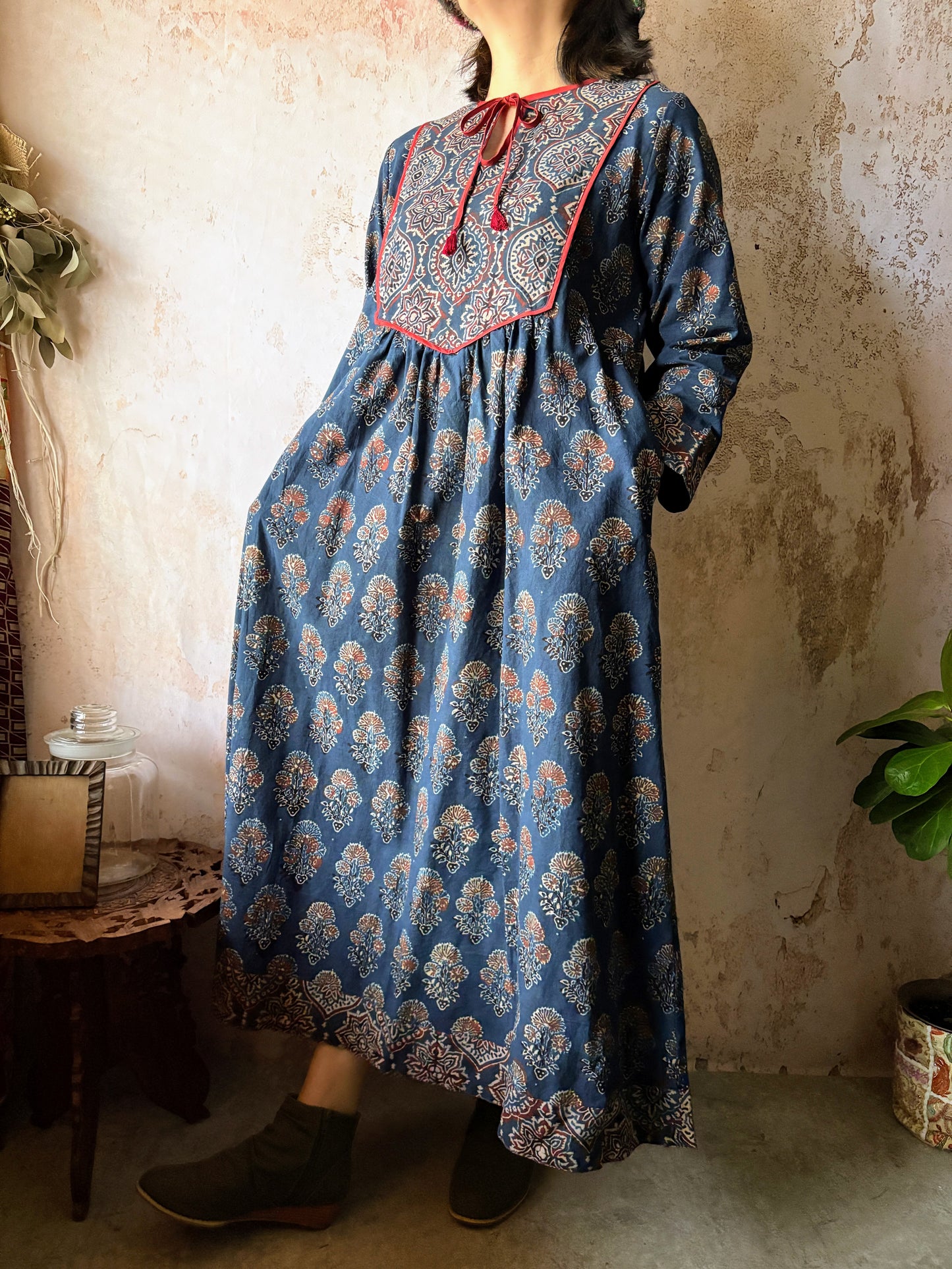 AF-008,3/3 アジュラックロングフレアワンピース/ネイビーxネイビー