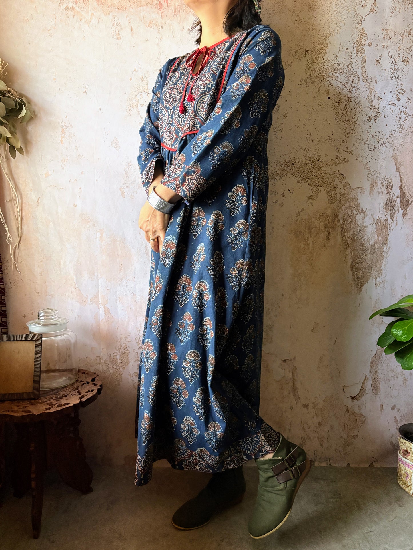 AF-008,3/3 アジュラックロングフレアワンピース/ネイビーxネイビー